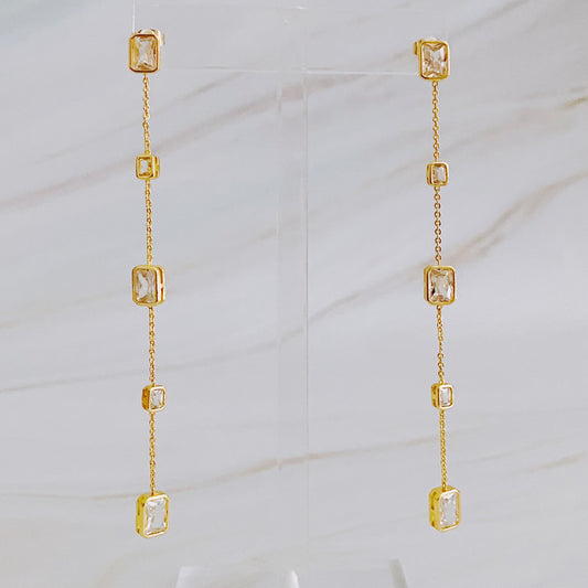 Boucle d’oreille ornées de pierre